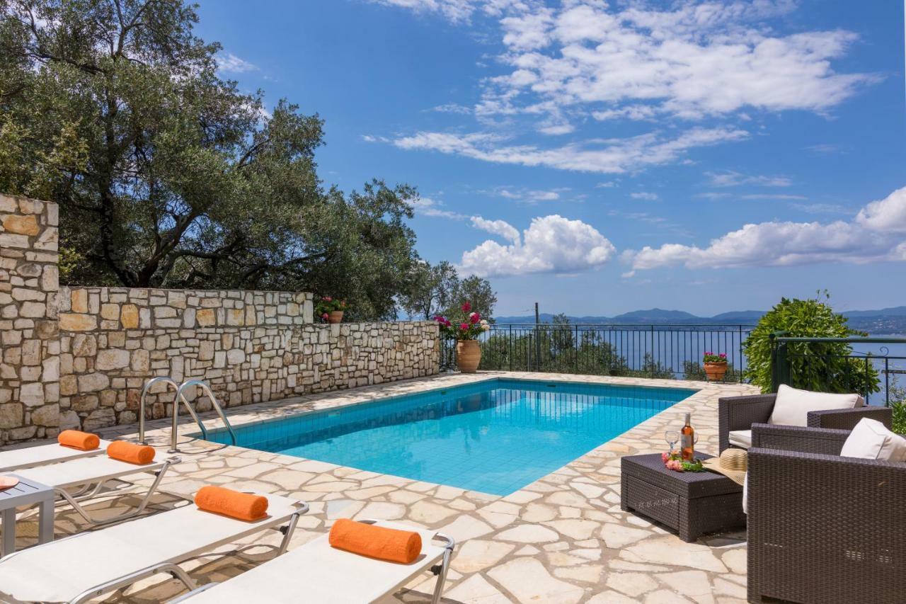 Villa Zeta Nisaki  Exterior foto